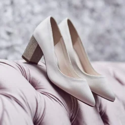 Rainbow Club Bambi Elfenbeinfarbener Satin und Silberner Gitter Blockabsatz Pumps* Schuhe Für Hochzeitsgäste | Hochzeitsschuhe