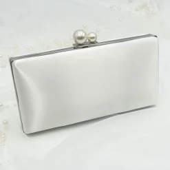 Rainbow Club Beau Dyeable Elfenbein Satin Box Clutch Bag mit Perlenschließe* Hochzeit Handtaschen