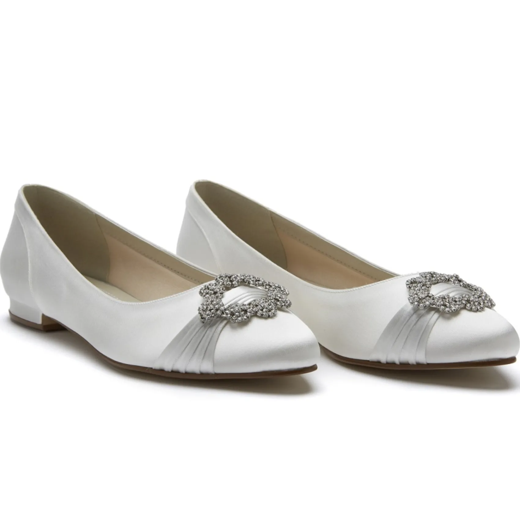 Rainbow Club Dulcie Färbbare elfenbeinfarbene Satin Pumps mit Kristallbrosche* Hochzeitsschuhe | Schuhe Zum Färben
