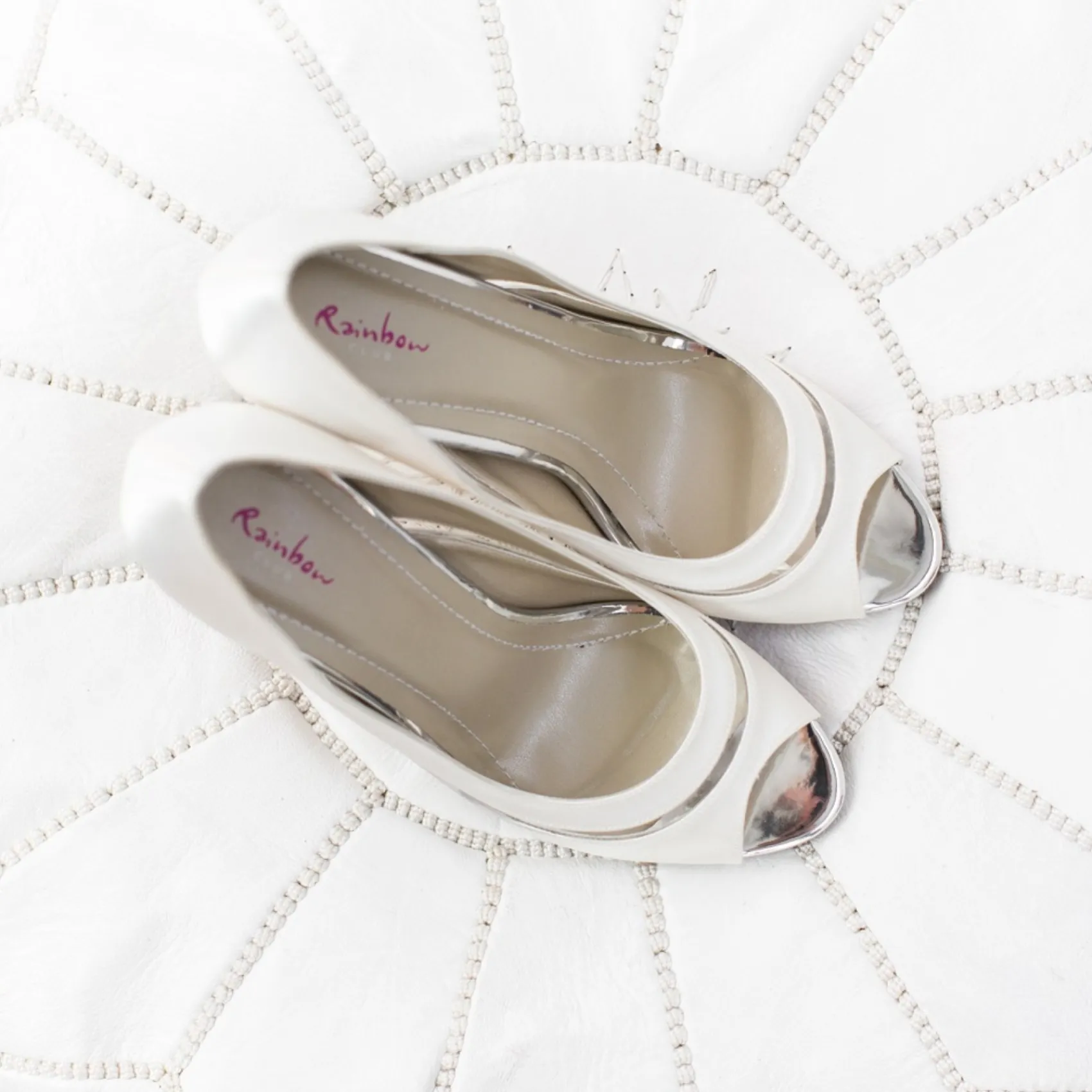 Rainbow Club Eloisa Färbbarer elfenbeinfarbener Satin und PVC Peep Toes* Hochzeitsschuhe | Hochhackige Schuhe