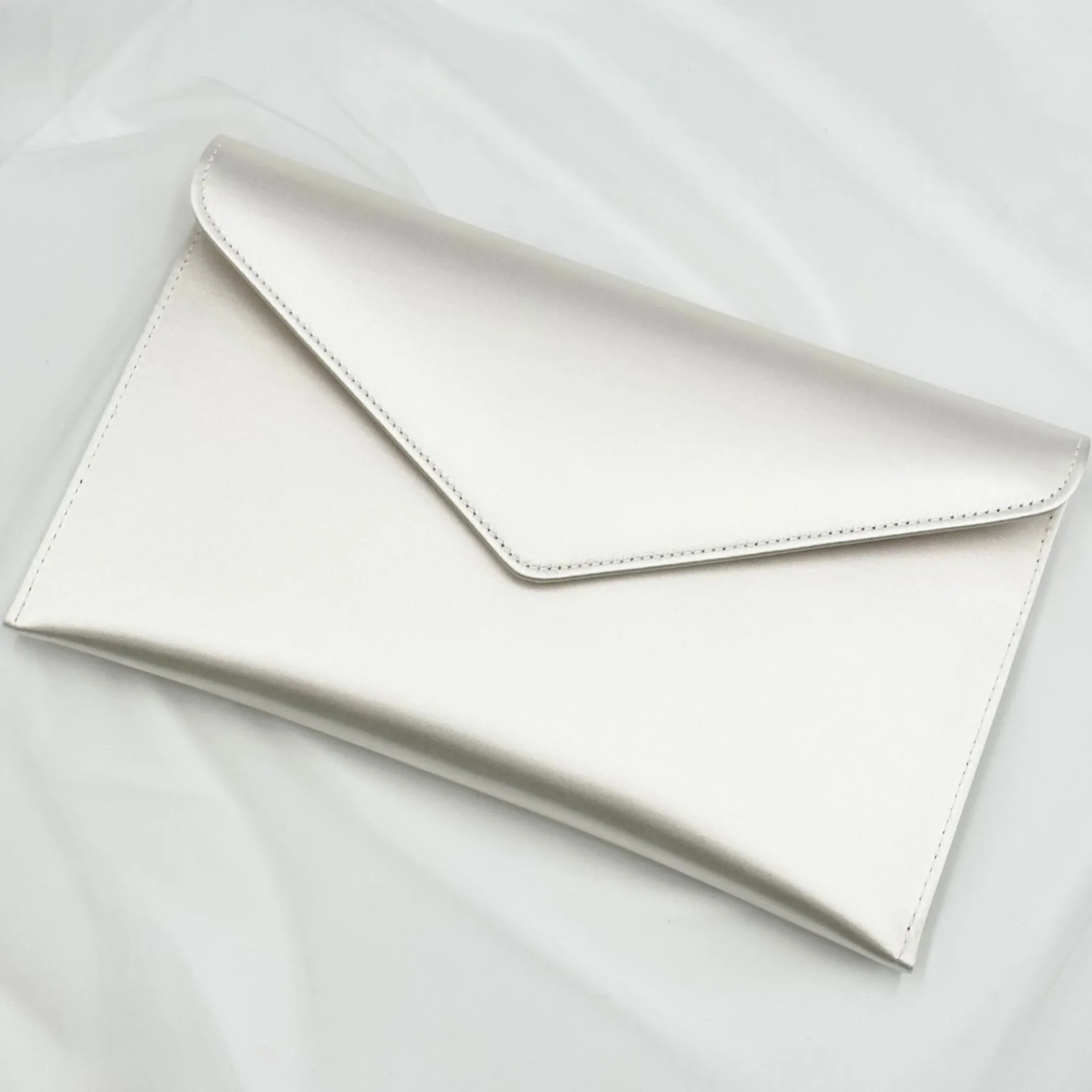 Rainbow Club Hattie Dyeable Elfenbein Satin Umschlag Clutch Tasche* Hochzeit Handtaschen