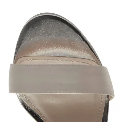 Rainbow Club Margot Färbbare Elfenbeinfarbene Satin Sandalen mit mittlerem Blockabsatz* Weiße Ballschuhe | Abschlussball-sandalen