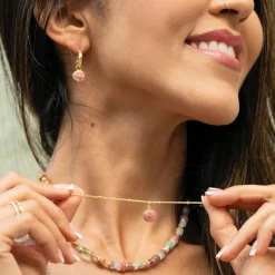 Sarah Alexander Rosa Rhodochrosit runder Charm-Anhänger* Geschenke Für Die Mutter Des Bräutigams | Geschenke Für Die Mutter Der Braut