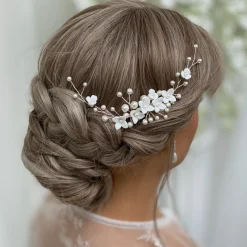 Lace & Favour Skye Porzellan Blumen und Perlen Haarkamm (Silber)* Perlen-haarschmuck | Silberne Haar-accessoires