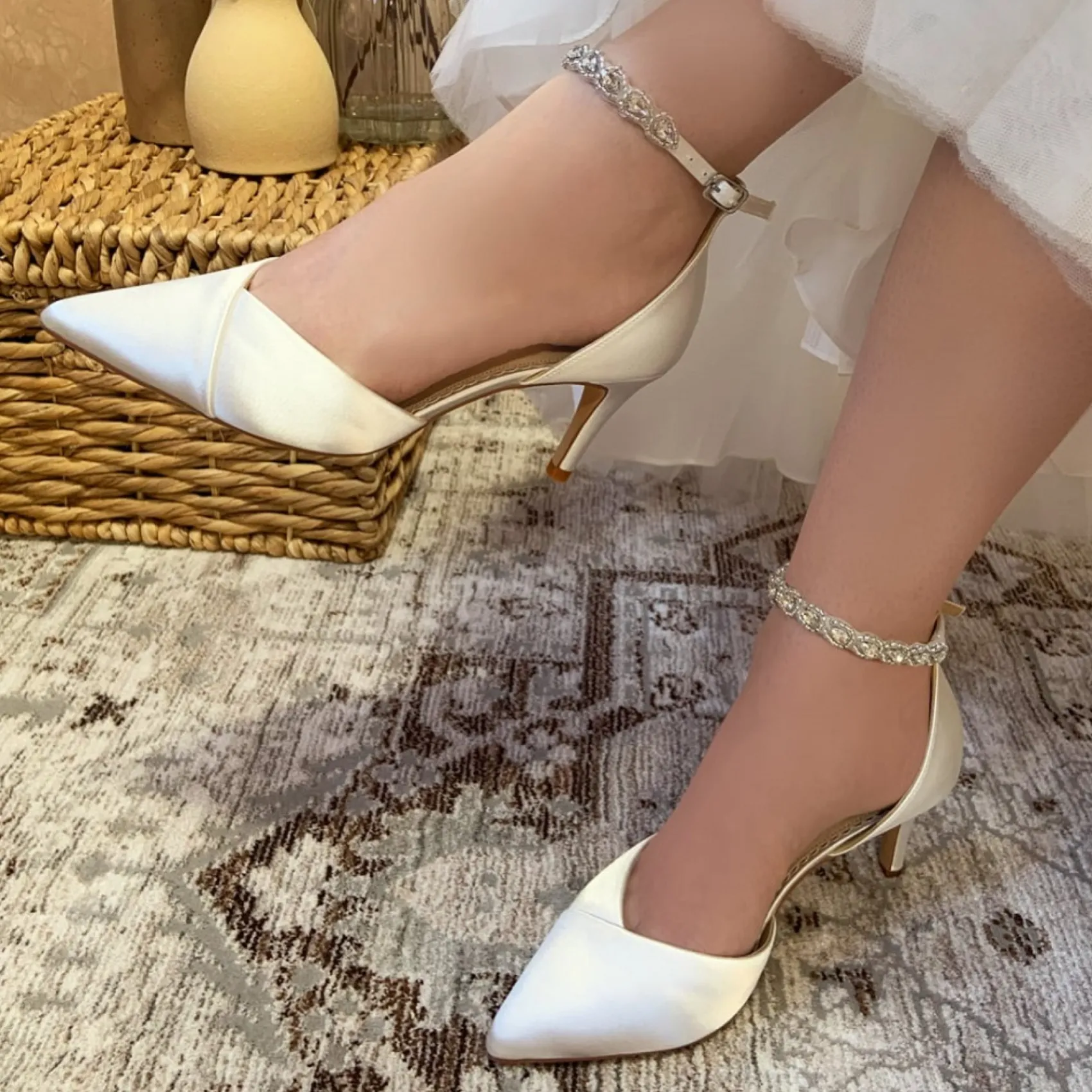 Perfect Bridal Sommer Färbbare Elfenbein Satin Kristall Knöchelriemen Schuhe* Hochzeitsschuhe | Schuhe Mit Mittlerem Absatz