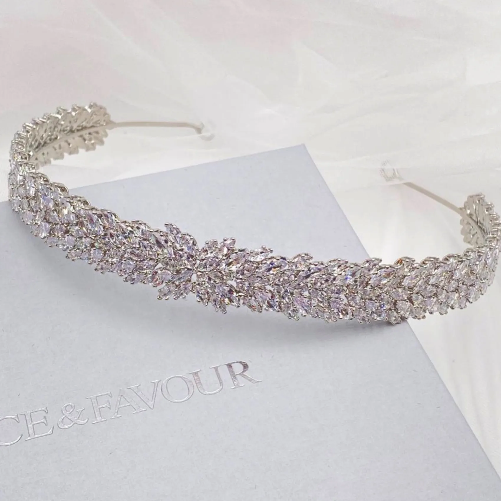 Lace & Favour Sorrento CZ Kristall verschönert Brautstirnband* Abschlussball-haarbänder & Tiaras | Haarschmuck Aus Kristall