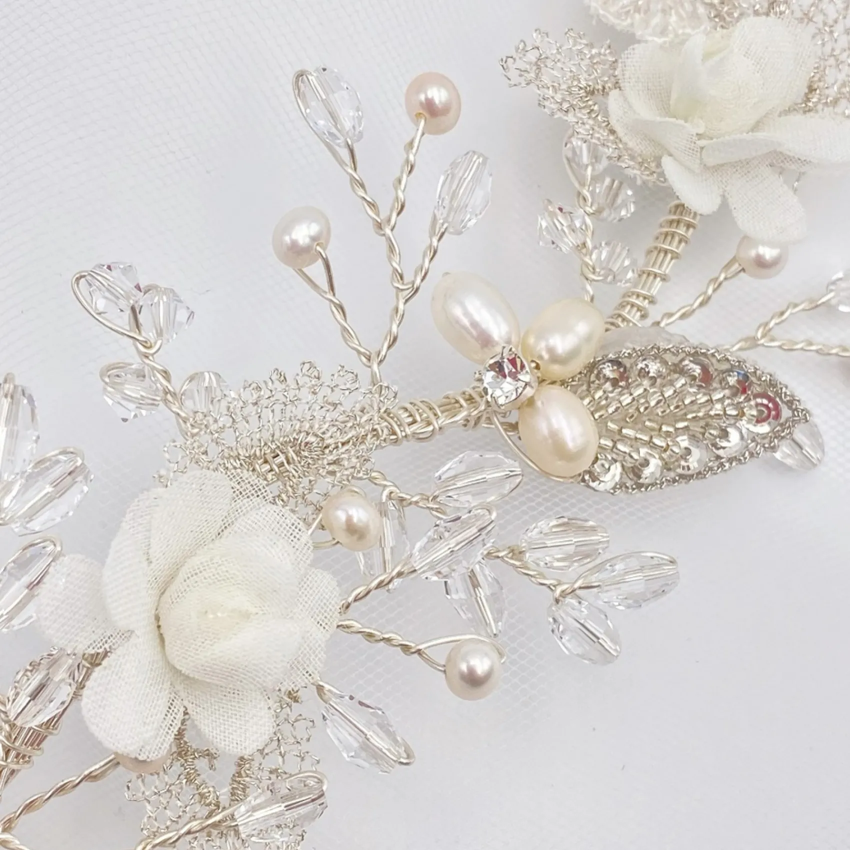 Beads & Beyond Tabitha Silver Leaves and Ivory Flowers Pearl Hair Vine* Perlen-haarschmuck | Silberne Haar-accessoires