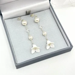 Beads & Beyond Tautropfen Lange florale Tropfenohrringe* Silberner Hochzeitsschmuck | Hochzeits-ohrringe