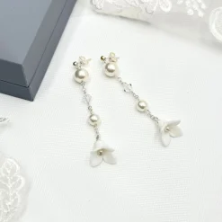 Beads & Beyond Tautropfen Lange florale Tropfenohrringe* Silberner Hochzeitsschmuck | Hochzeits-ohrringe