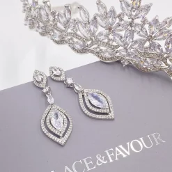 Lace & Favour Wallace Vintage inspirierte Cubic Zirkonia Tropfen Ohrringe* Silberner Abschlussball-schmuck | Abschlussball-ohrringe