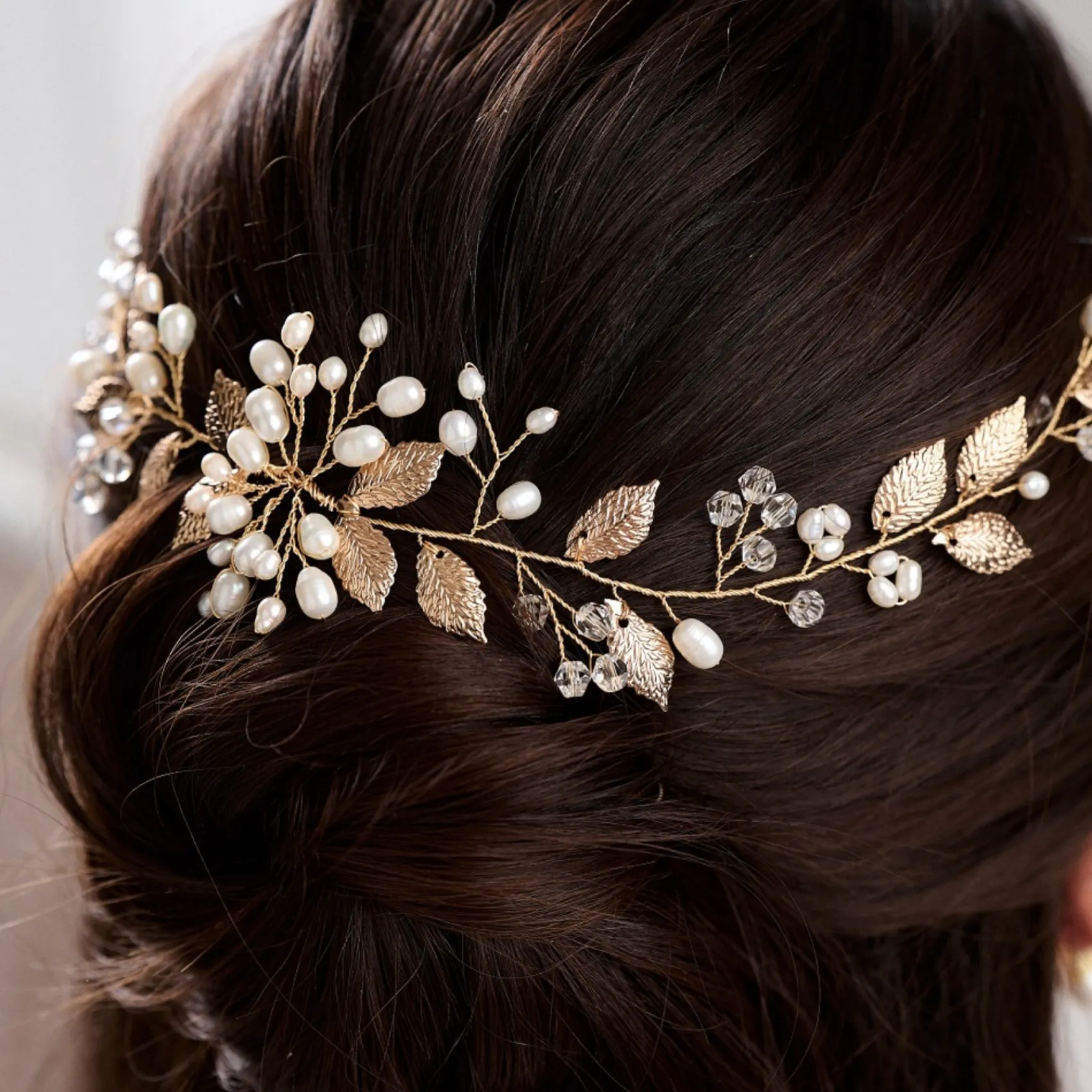 Lace & Favour Woodland Dream Goldene Blätter und Süßwasserperlen Haarstrang* Perlen-haarschmuck | Gold-haar-accessoires