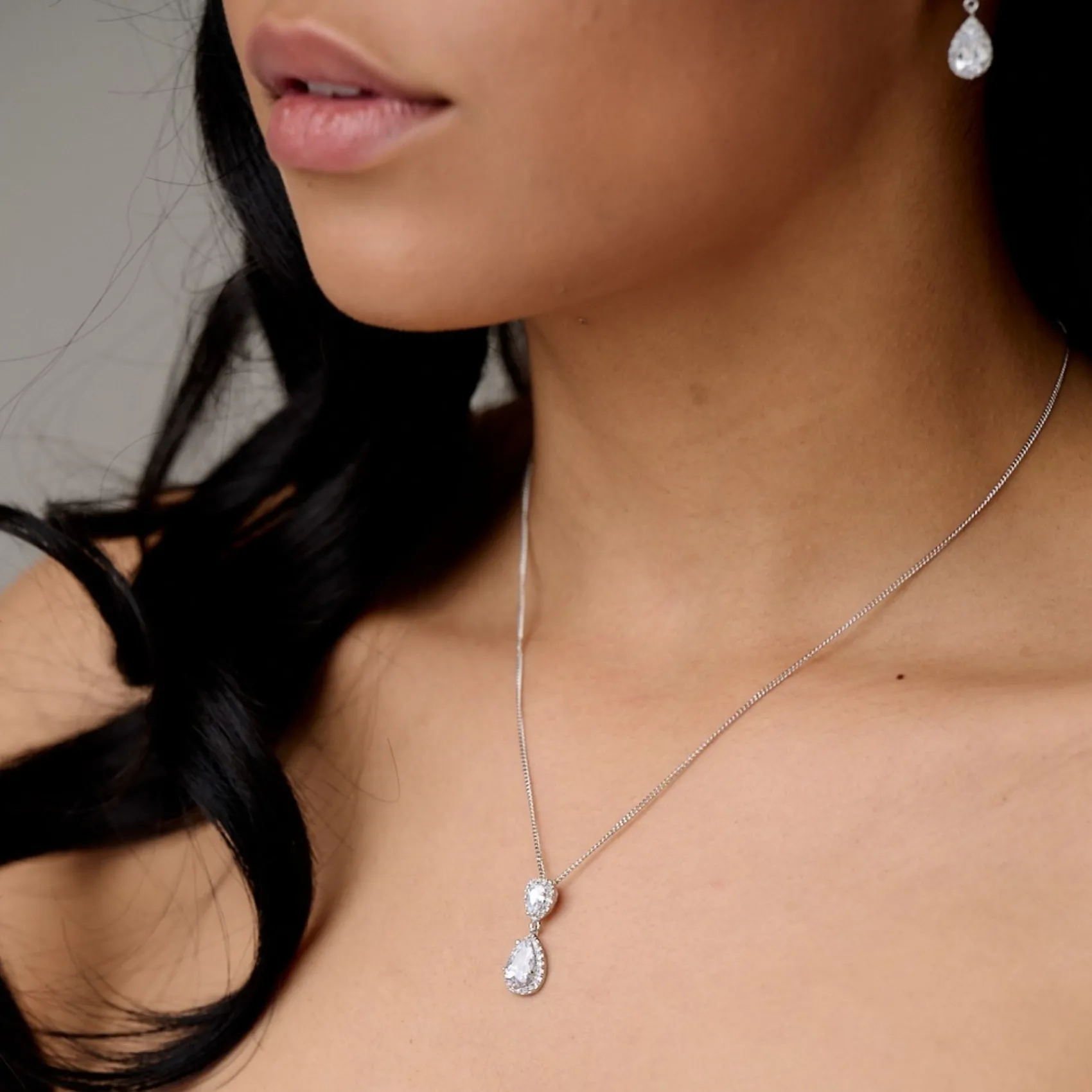 Lace & Favour Zara Silber Teardrop Kristall Hochzeitsschmuck Set* Silberner Abschlussball-schmuck | Abschlussball-schmuck-sets